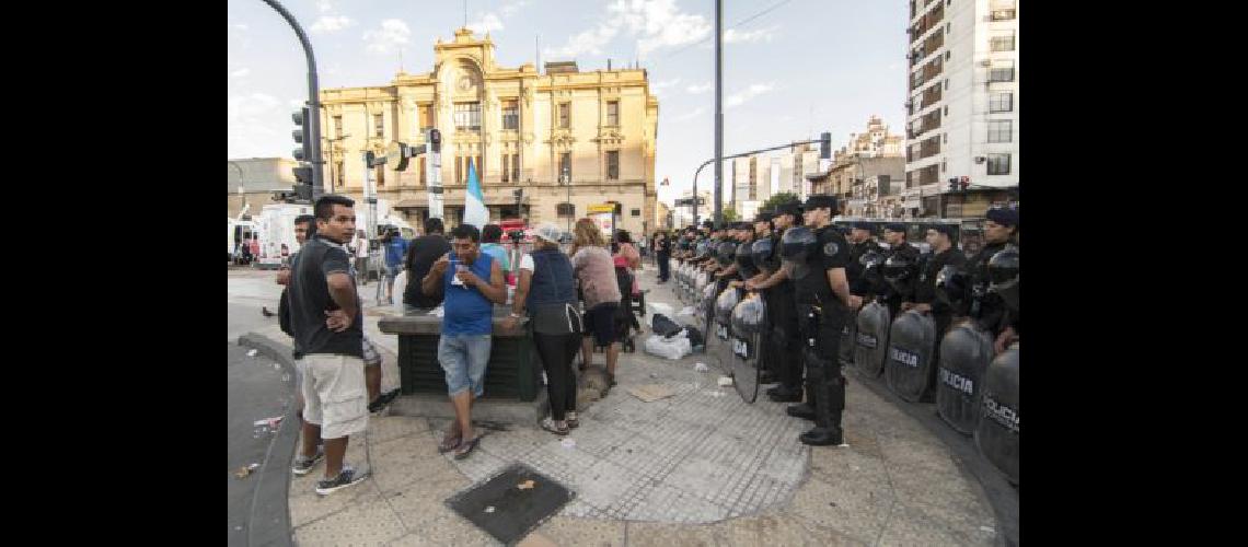 Arrancoacute el censo de manteros en Once