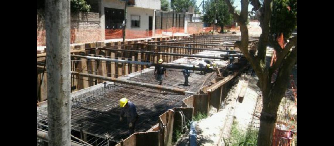 Arrancoacute la obra del Aliviador Oeste para mejorar el drenaje de la lluvia
