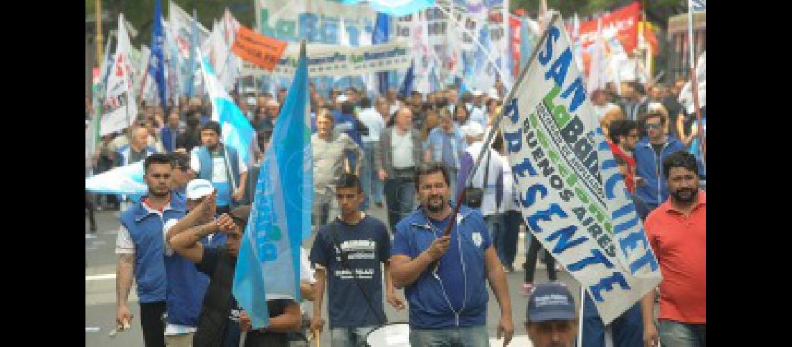 La Bancaria repudioacute la decisioacuten de frenar el aumento paritario a cuenta