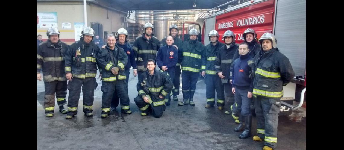 Los Bomberos festejaraacuten el lunes 107 antildeos de historia