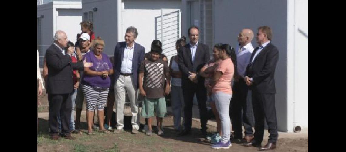 Hace falta crecer 20 antildeos para sacar a los todos argentinos de la pobreza