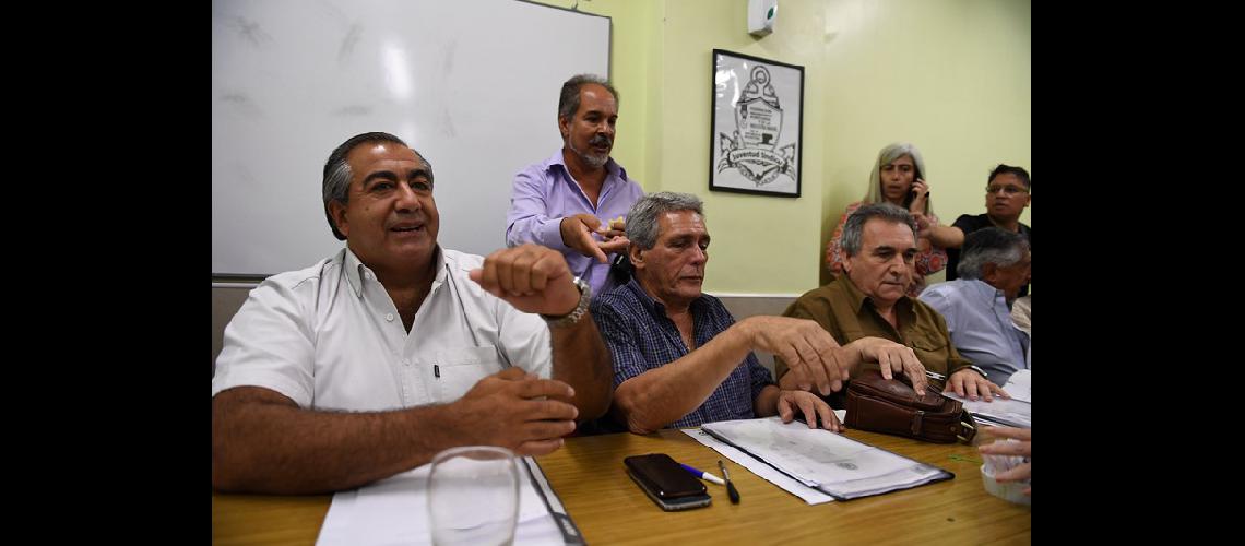 La CGT se movilizaraacute y convocoacute a un paro