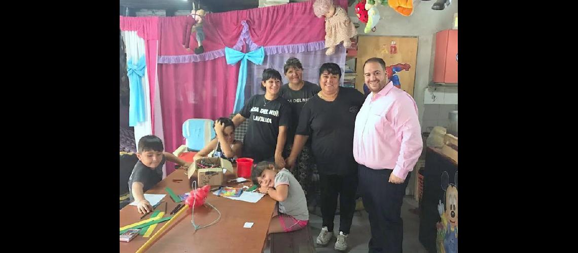 Lomas- el Municipio ayuda con alimentos a comedores