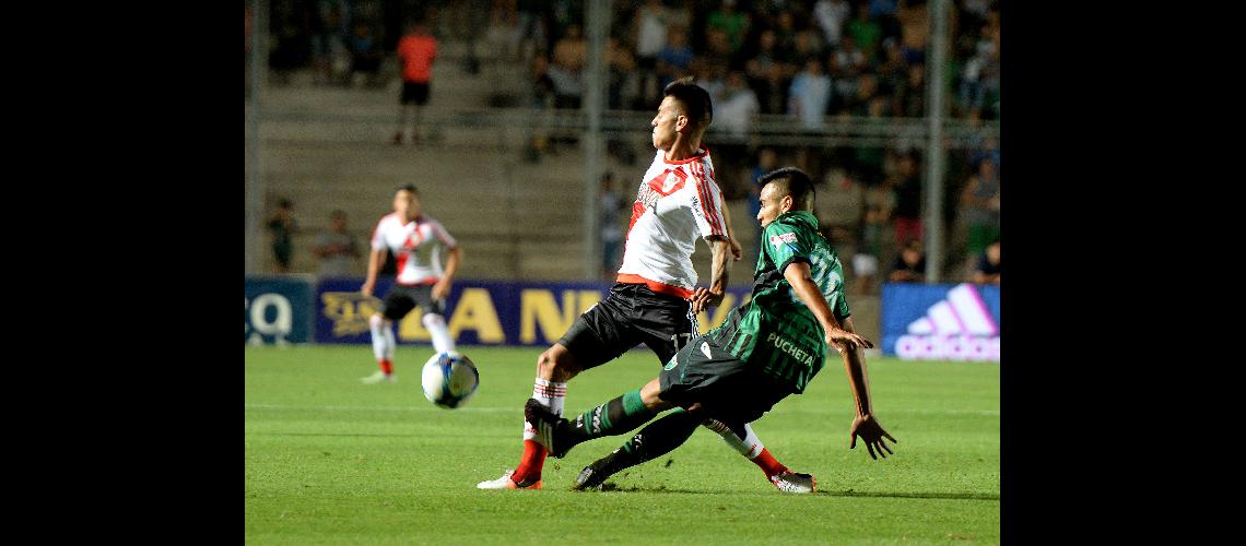 En San Juan a River le faltoacute fuacutetbol y lo ganoacute por penales