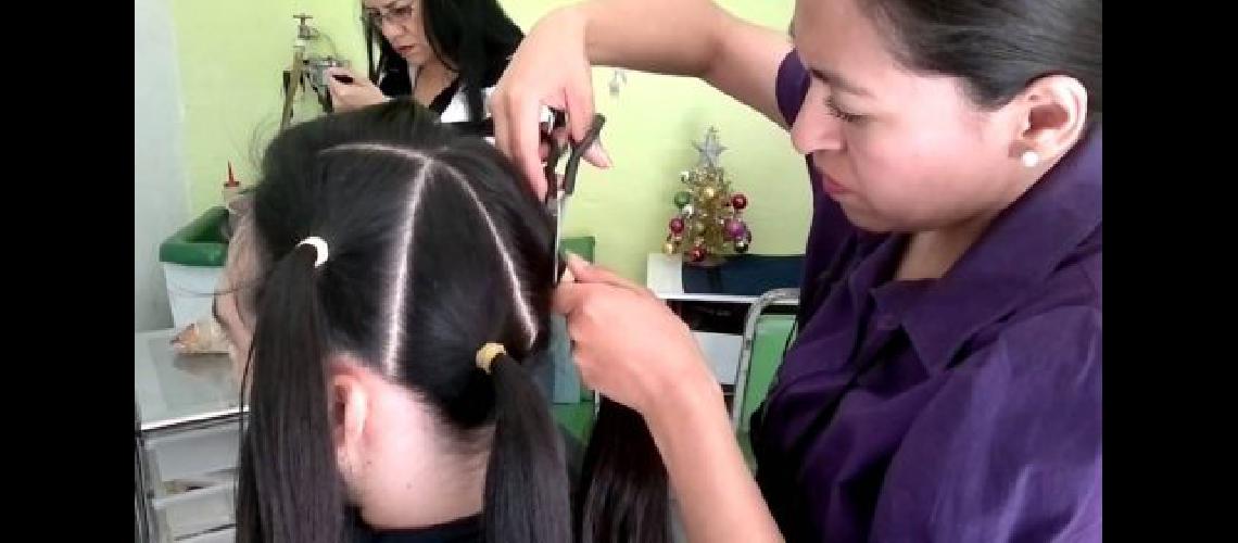 Una red federal de mujeres impulsa la donacioacuten de pelo