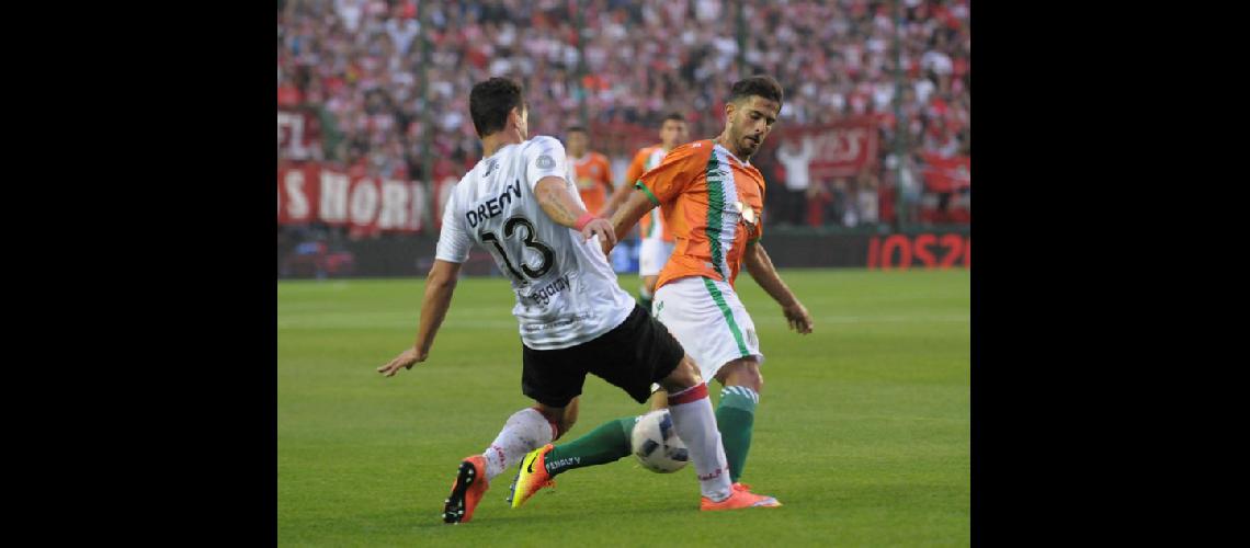 Bettini la voz de Banfield en el reclamo de los futbolistas