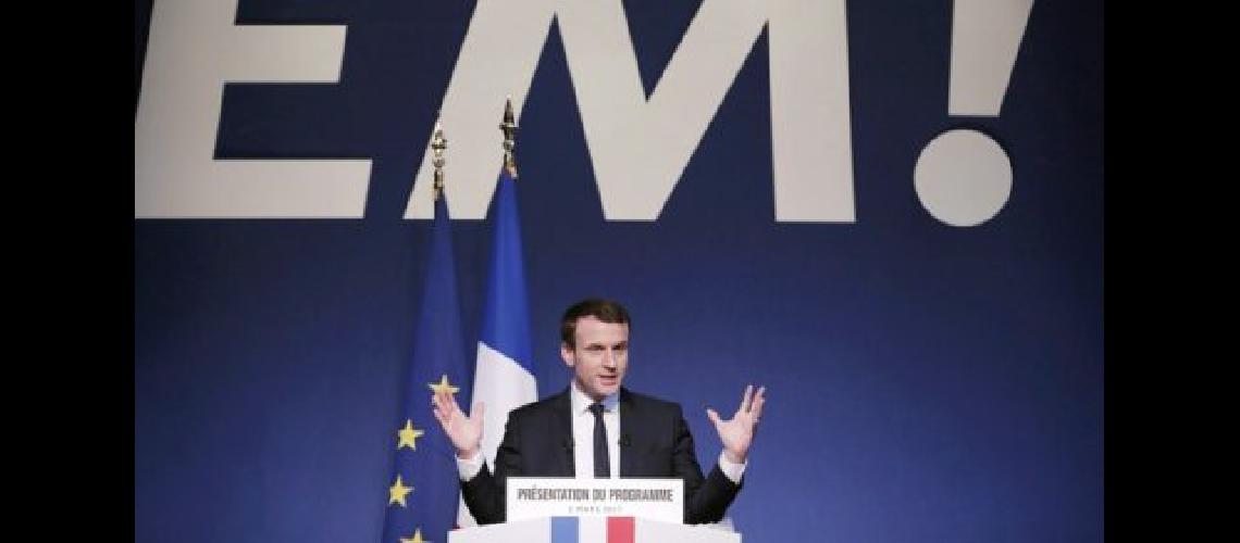 Un sondeo da ganador a Macron para la primera vuelta