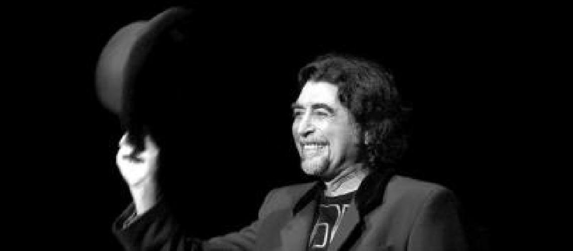 Joaquiacuten Sabina reprogramoacute shows por una operacioacuten