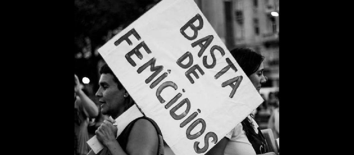 Una mujer es asesinada cada cuatro diacuteas en Buenos Aires
