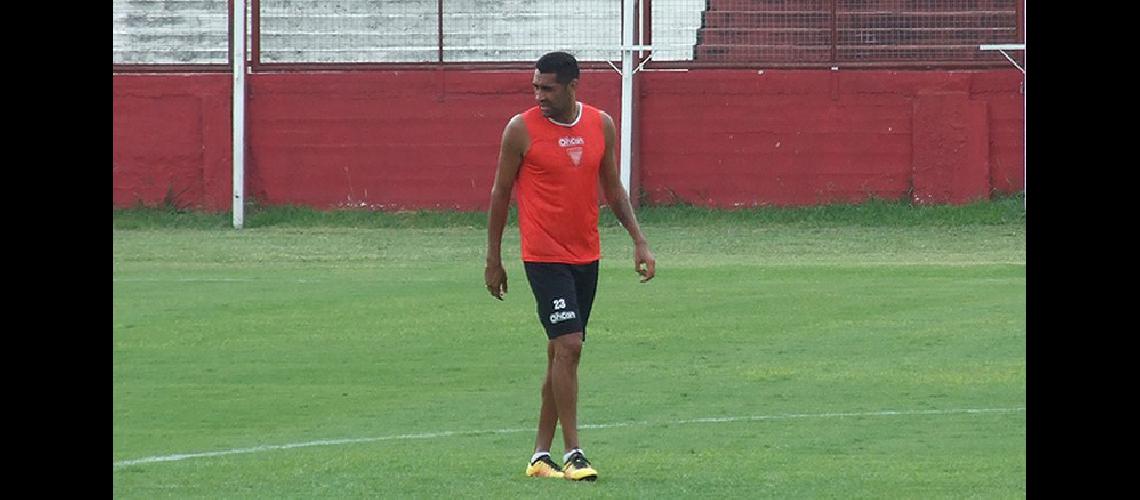 Briacutetez Ojeda quedoacute descartado para el duelo de mantildeana