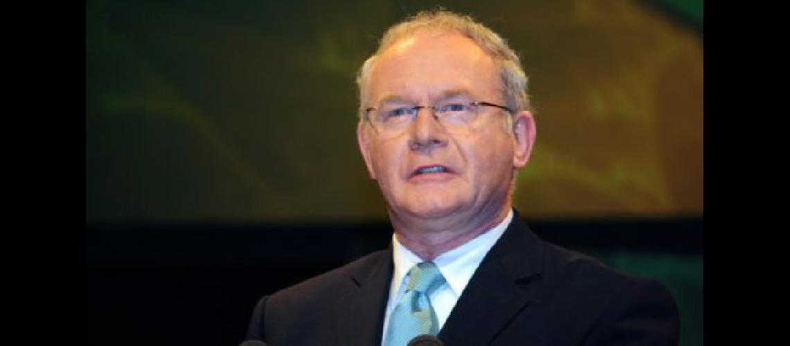 Murioacute McGuinness ex viceministro y antiguo comandante del IRA