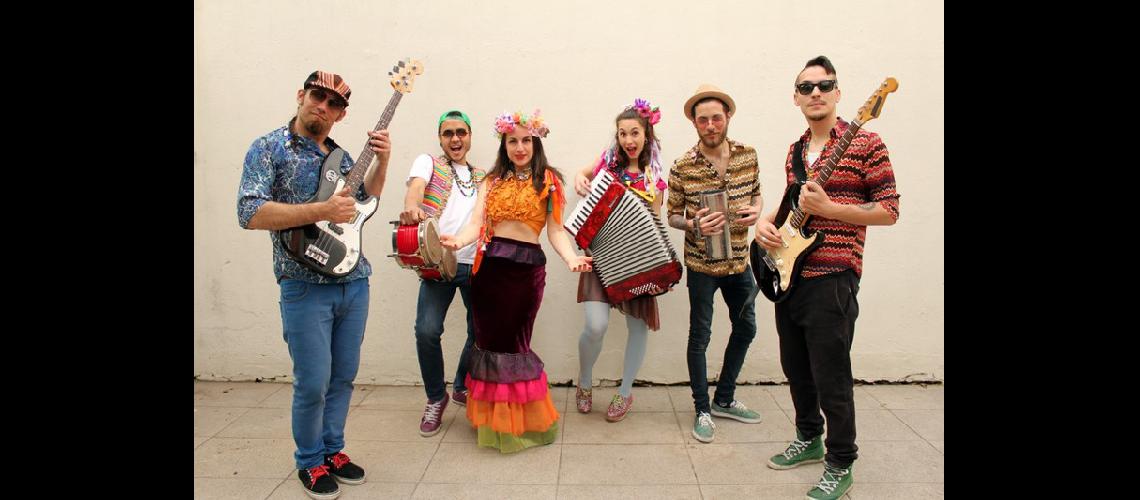 Se arma la fiesta de cumbia y son en Banfield
