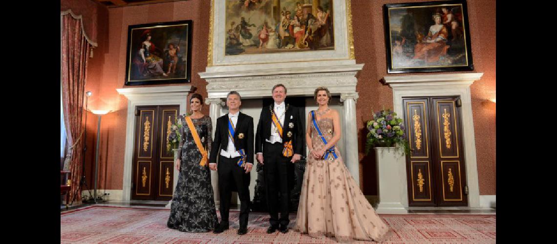 El rey de Holanda celebroacute el regreso a la escena internacional de una Argentina segura de siacute misma