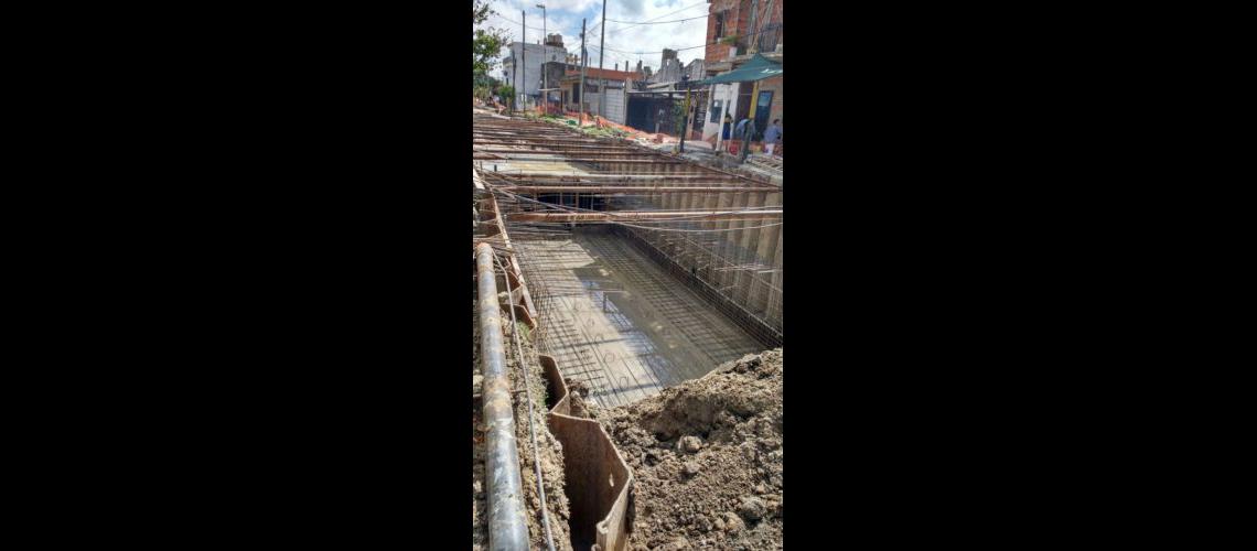 Avanza el primer tramo del Aliviador Oeste que drenaraacute el agua de lluvia