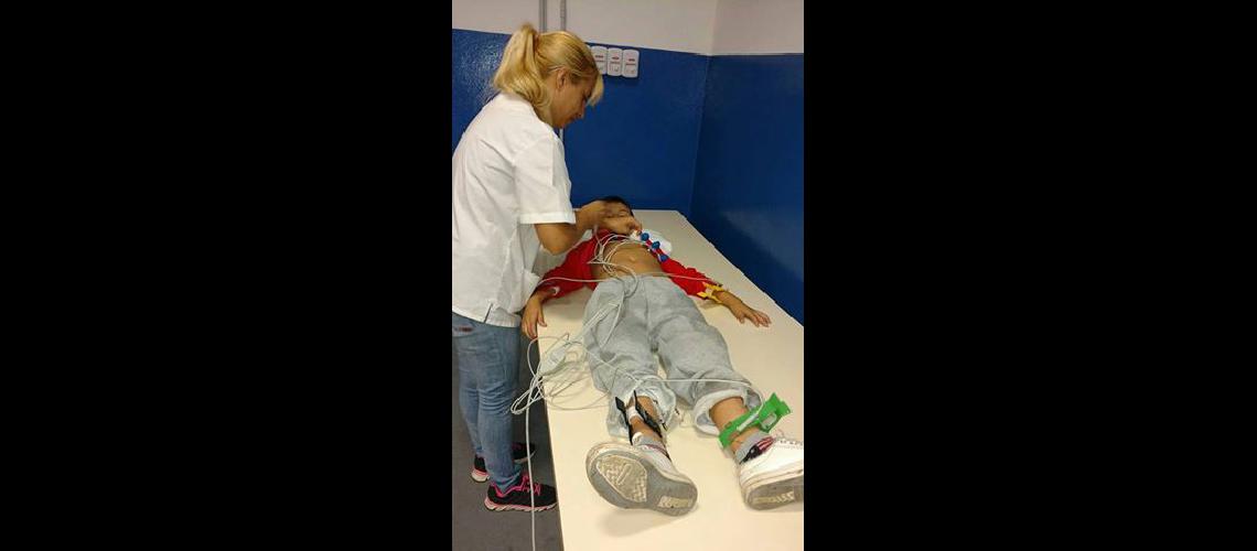 Realizan aptos fiacutesicos en la delegacioacuten de centenario