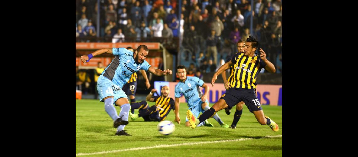 Temperley puso el corazoacuten pero no pudo evitar la caiacuteda