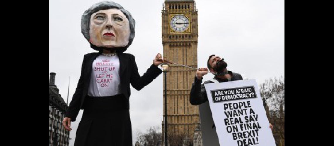 Oposicioacuten reacutecord al Brexit tras el anuncio de elecciones anticipadas