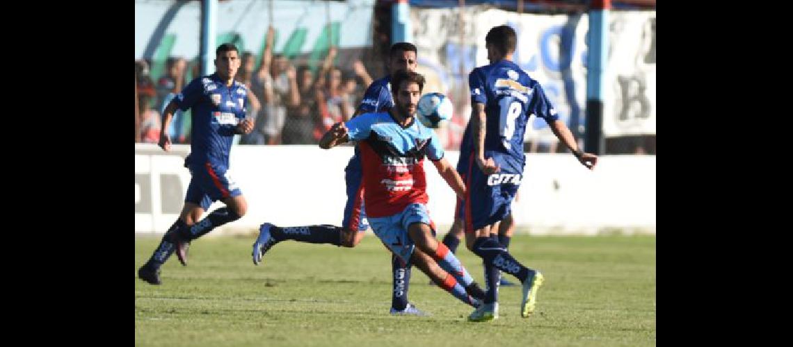 Oronaacute y Pereyra ya estaacuten para la vuelta