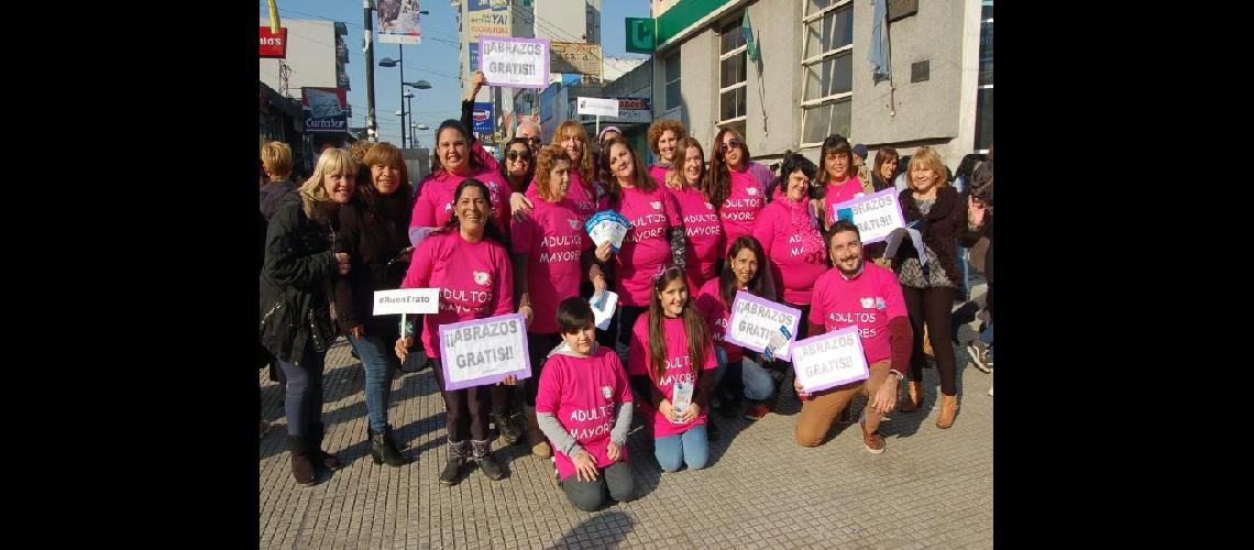 Jornadas contra el abuso en la vejez en calles de Lomas
