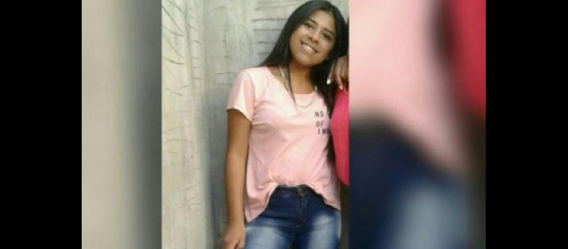 Aparecioacute sana Ivana la joven que buscaban en Lomas