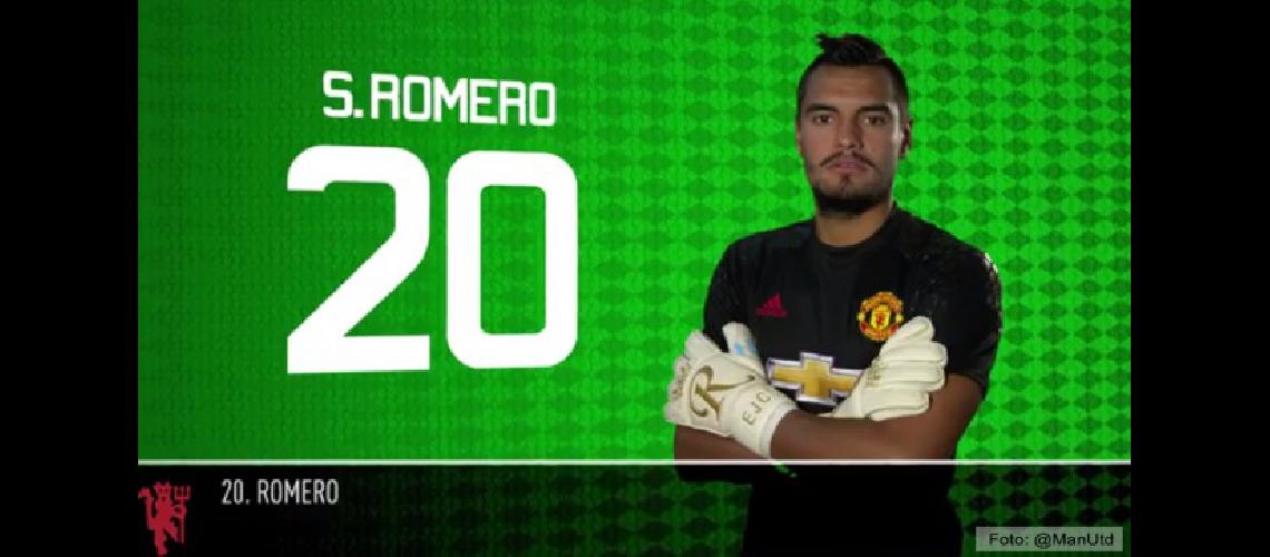Manchester United derrotoacute al Celta con Romero de gran noche