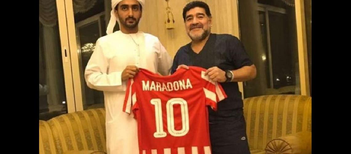 Maradona dirigiraacute un equipo de la Segunda en los Emiratos Aacuterabes