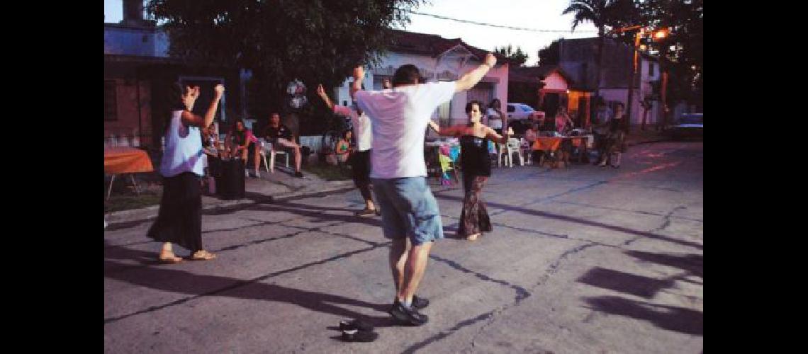 Pentildea solidaria con shows y sorteos en Galicia