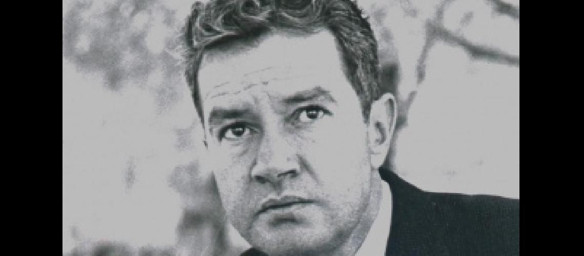 A 100 antildeos del nacimiento de Juan Rulfo Buenos Aires le rinde homenaje al autor de El llano en llamas