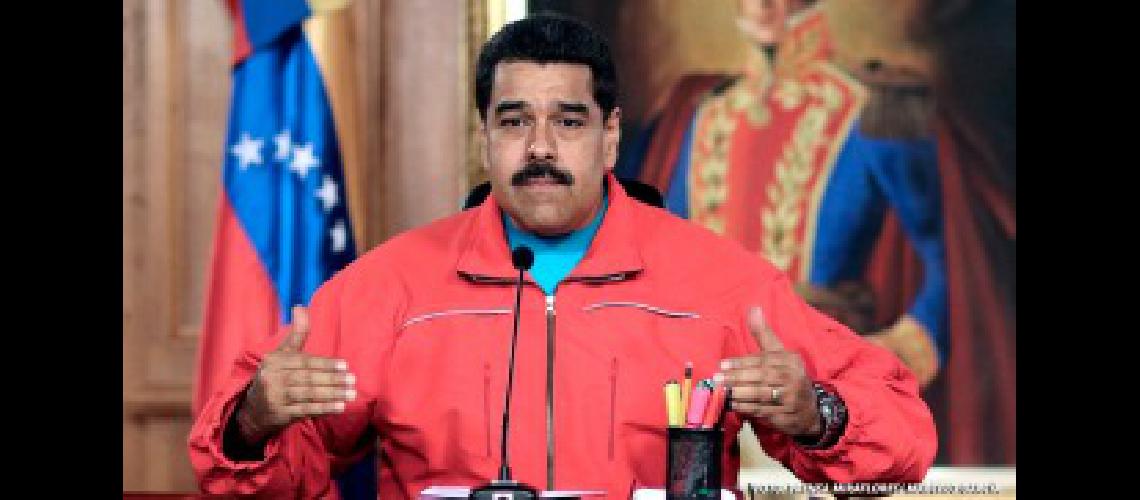 Maduro- Go home Trump saca tus manos de aquiacute