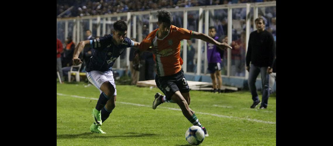 En Tucumaacuten el Taladro cortoacute su racha de victorias