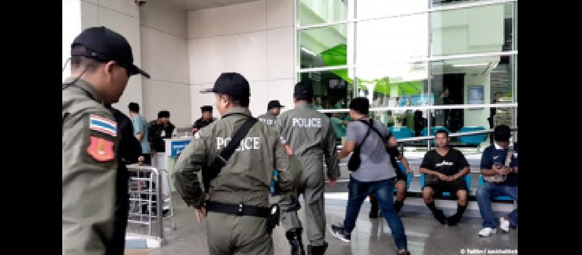 Al menos 24 heridos por la explosioacuten de una bomba en un hospital