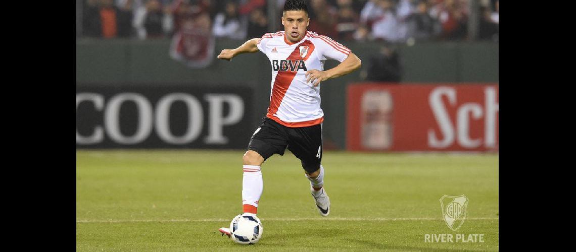 Gallardo concentroacute a Moreira y Alario para ir a Tucumaacuten