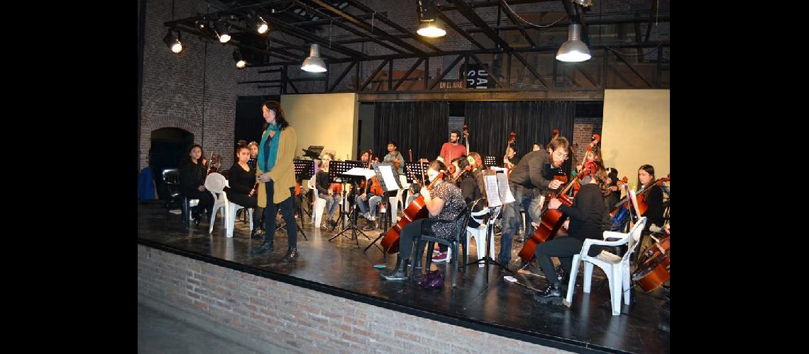En Lanuacutes inscriben a la Orquesta Juvenil