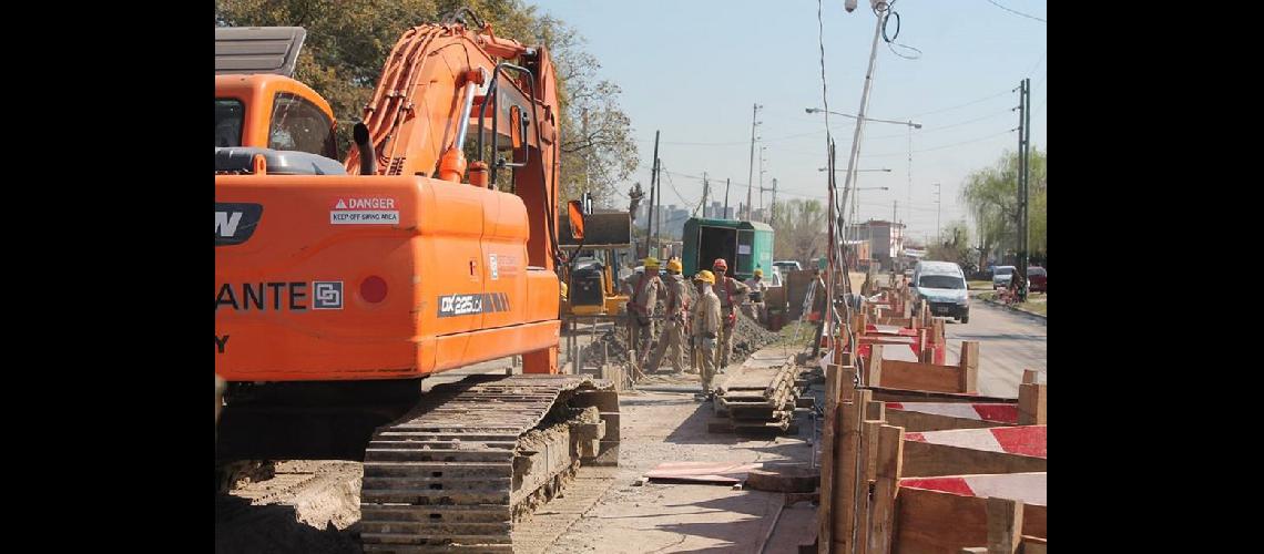 Concluye la obra de refuerzo para el servicio de agua potable en Lomas