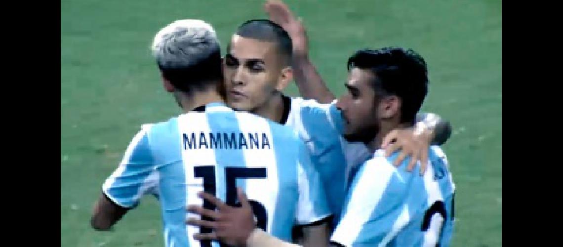 Argentina goleoacute a Singapur por 6 a 0