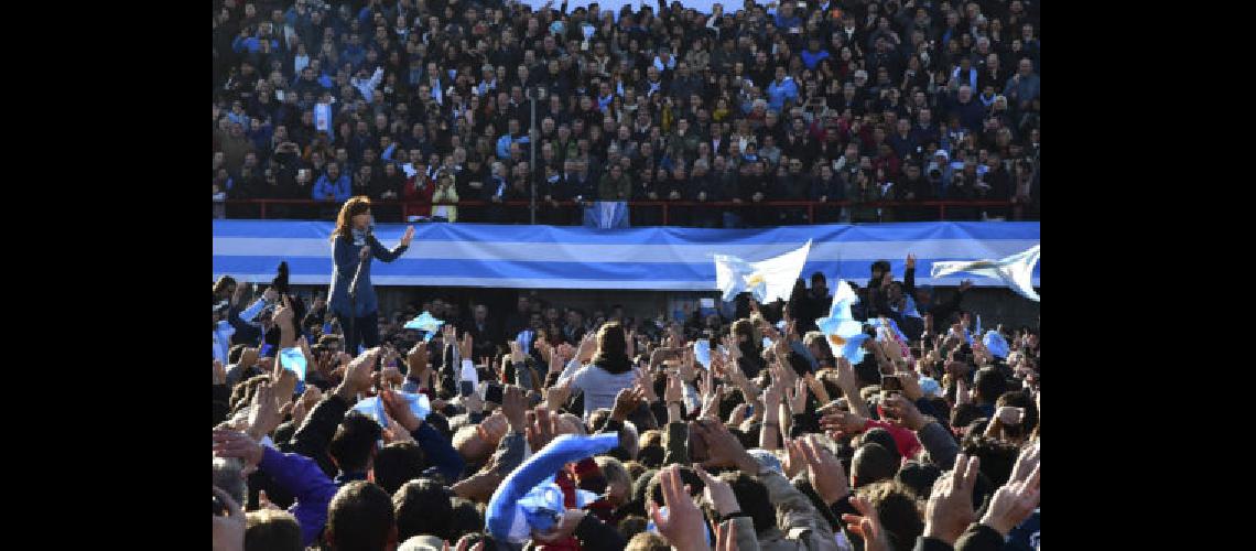 Cristina- ldquoHay que ponerle un liacutemite al Gobierno en las proacuteximas eleccionesrdquo