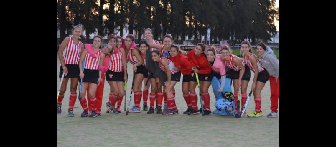 A fuerza de victorias el hoacuteckey de Los Andes acuna una gran ilusioacuten