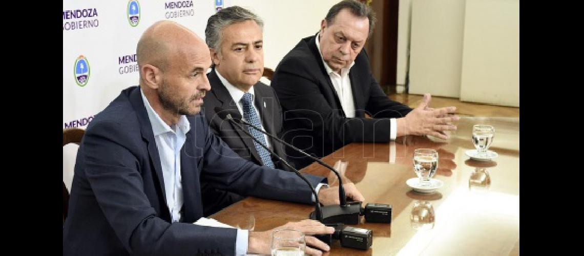 Dietrich confirmoacute que el micro no estaba habilitado y aseguroacute que teniacutea documentacioacuten adulterada