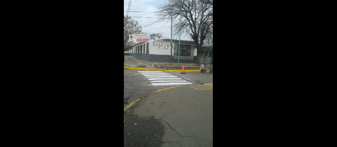 Seguridad vial- siguen reforzando la sentildealizacioacuten en zonas de escuelas