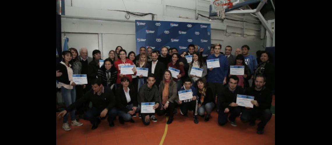 Unos 540 alumnos haraacuten praacutecticas profesionalizantes en el Municipio