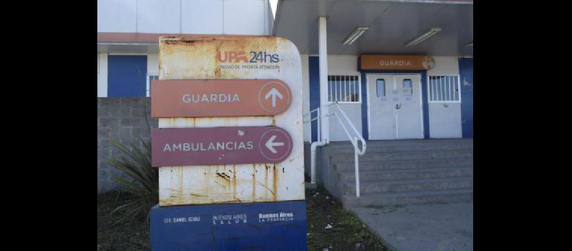 Cuestionan a la Provincia por la falta de meacutedicos en la UPA