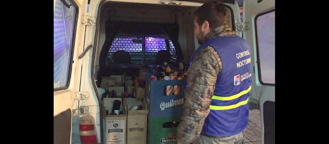 Cancelan fiestas clandestinas en Banfield y en Temperley