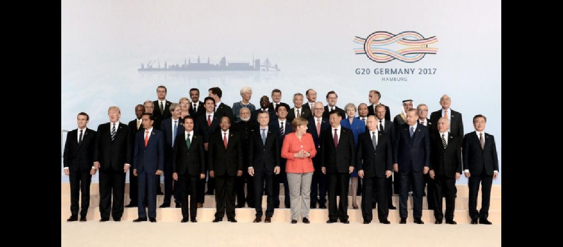 El G-20 coincidioacute en alcanzar un crecimiento fuerte sostenible equilibrado e inclusivo