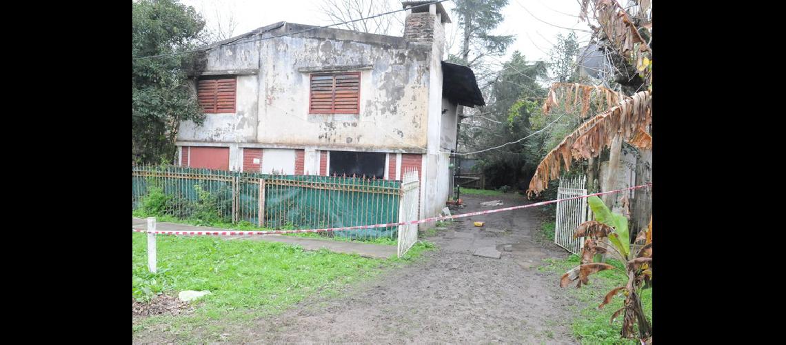Sigue la ola de femicidios- matoacute a su pareja a puntildealadas e hirioacute a la amiga