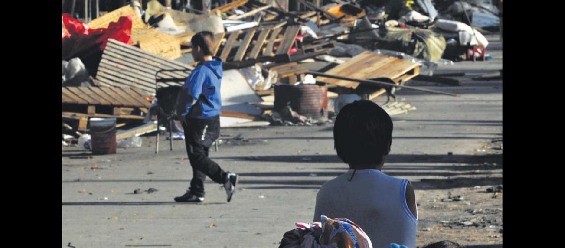 Uno de cada dos joacutevenes es pobre seguacuten datos de Unicef