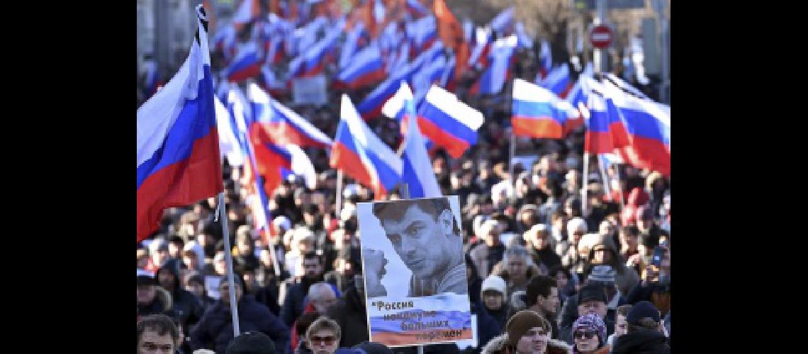 Condenaron a 20 antildeos de prisioacuten al asesino del liacuteder opositor Boris Nemtsov