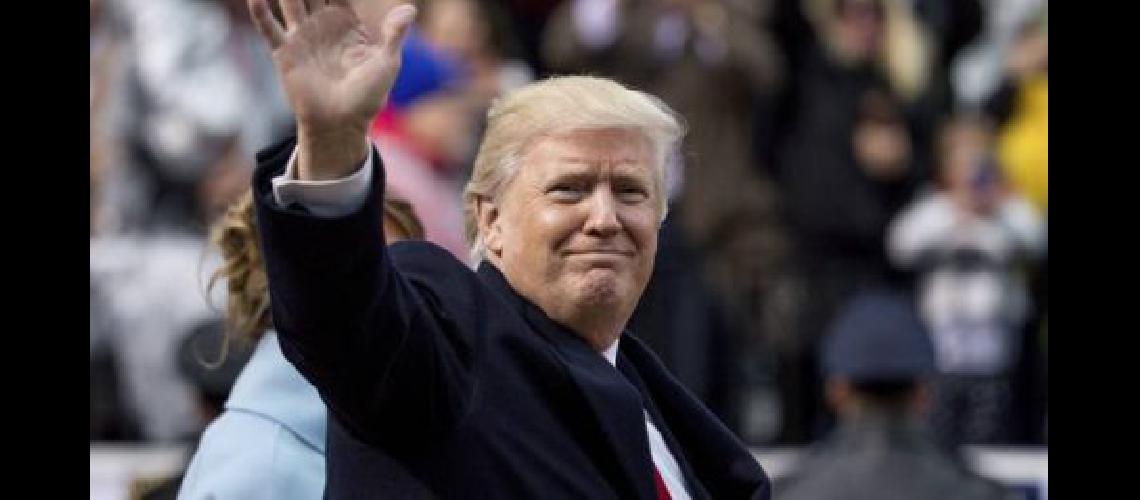 Trump llegoacute a Pariacutes y se reuniraacute con Macron