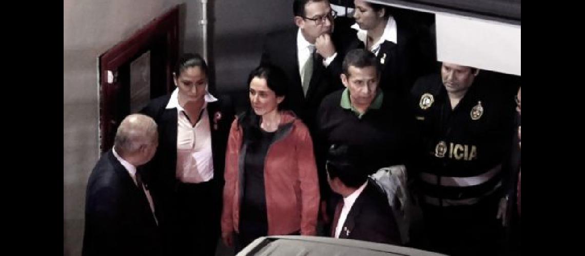 El ex presidente Humala y su esposa ya estaacuten detenidos en el Palacio de Justicia