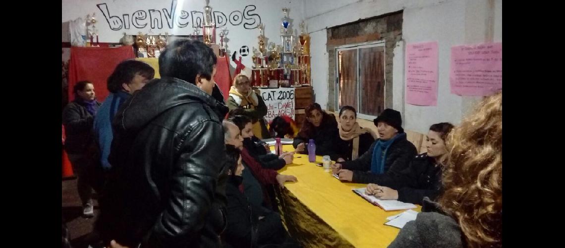 Acordaron reforzar la seguridad en zonas estrateacutegicas de Domiacutenico