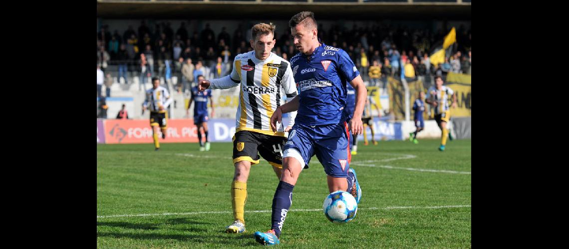 Andreacutes Vombergar se fue de Los Andes